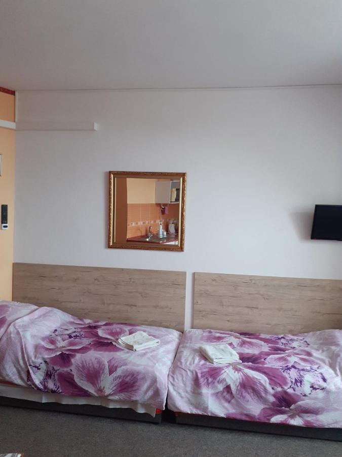 Lajtos Vendeghaz Hotel Hajduszoboszlo Exterior photo