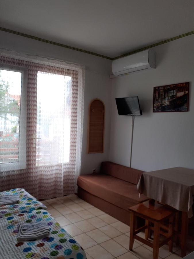 Lajtos Vendeghaz Hotel Hajduszoboszlo Exterior photo